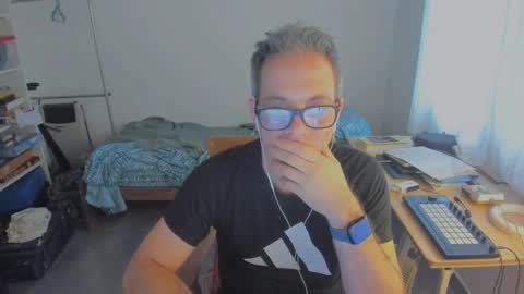 Andrew online show from January 2026 11:01:02 AM