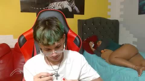 andy_dan1 online show from February 2026 07:37:01 PM