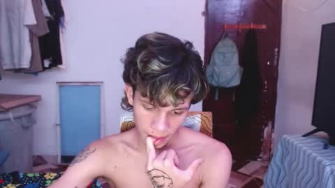 Snapshot of andy_dan1 chatting on May 2026 06:09:02 AM andy_dan1 online show from May 2026 06:09:02 AM