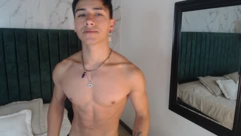 Snapshot of andyjoy_ chatting on January 2025 11:48:01 AM Andy Joy online show from January 2025 11:48:01 AM