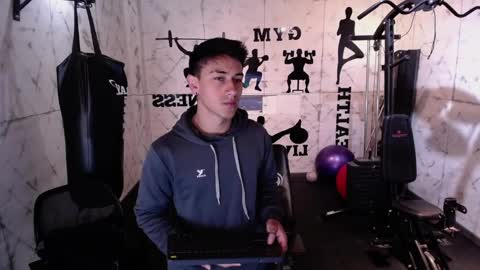 Snapshot of andyjoy_ chatting on February 2025 11:05:01 AM Andy Joy online show from February 2025 11:05:01 AM