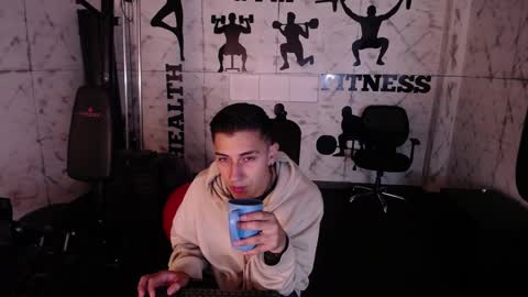 Snapshot of andyjoy_ chatting on March 2025 10:28:02 AM Andy Joy online show from March 2025 10:28:02 AM