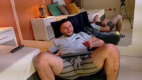 Andy online show from January 2026 05:10:02 AM