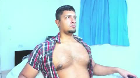 andylemonda online show from November 2025 02:17:02 AM