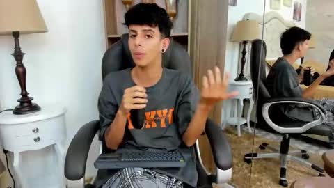 andyxibrat online show from May 2026 12:08:01 AM