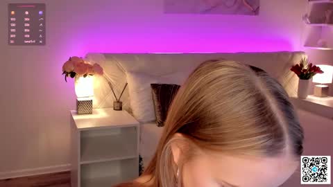 Anelly online show from September 2025 08:05:01 AM