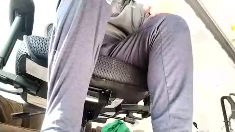 anewguy567 online show from December 2025 04:37:02 PM