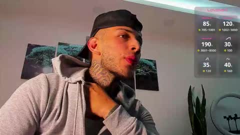 Angel online show from November 2025 11:19:01 AM