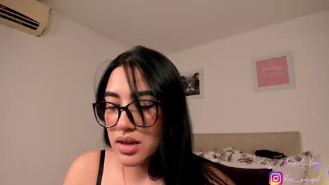 Angel  online show from November 2025 03:28:01 AM