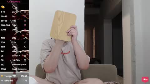 Snapshot of angel_gelya chatting on November 2025 04:28:02 PM Angel online show from November 2025 04:28:02 PM