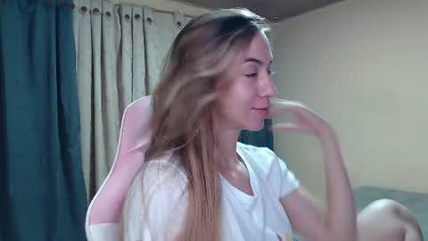 Angel Girl online show from July 2026 11:41:02 PM