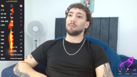 angel_kyrozz online show from January 2026 07:17:02 PM