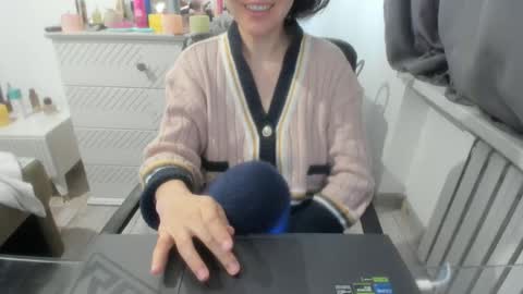 angel_lee__ online show from March 2025 05:00:02 AM
