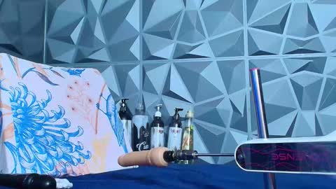 angel red77 online show from October 2025 08:36:02 PM