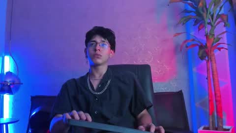 Snapshot of angel_scott2 chatting on March 2026 11:27:02 AM angel_scott2 online show from March 2026 11:27:02 AM