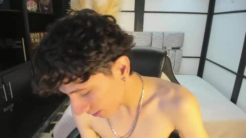Snapshot of angel_st1 chatting on May 2026 02:45:01 PM Angel online show from May 2026 02:45:01 PM