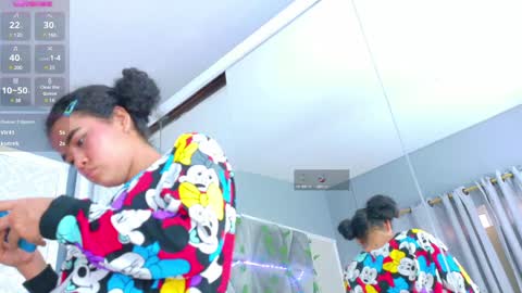 Snapshot of angela_lovee1 chatting on January 2025 07:10:01 PM Angela online show from January 2025 07:10:01 PM