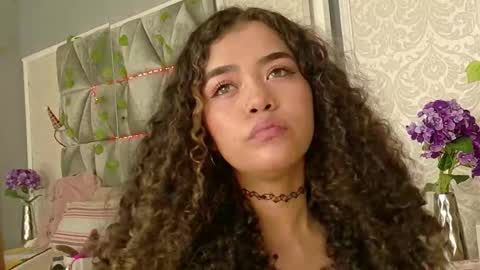 Snapshot of angela_lovee1 chatting on September 2025 12:28:02 PM Angela online show from September 2025 12:28:02 PM