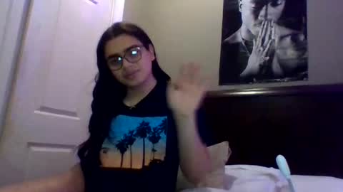 angelabvalle online show from March 2026 06:04:02 PM