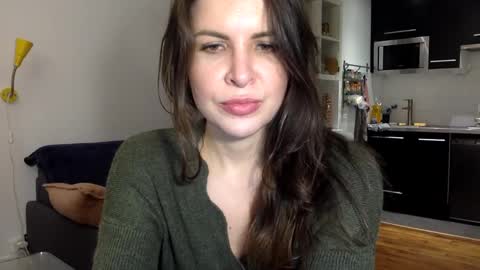 Snapshot of angeladarkk chatting on December 2024 08:05:01 PM Angela online show from December 2024 08:05:01 PM