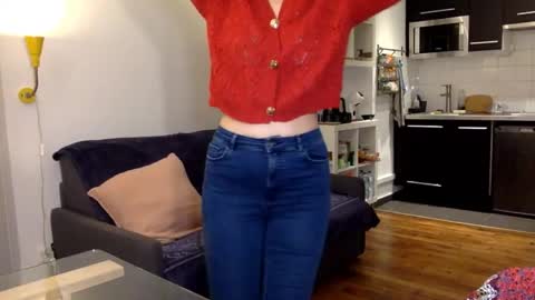 Snapshot of angeladarkk chatting on November 2025 04:28:02 PM Angela online show from November 2025 04:28:02 PM