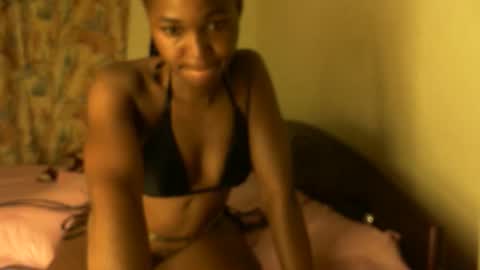 Snapshot of angelasplash chatting on May 2026 03:45:01 AM angelasplash online show from May 2026 03:45:01 AM