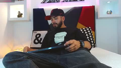 Snapshot of angelbacker chatting on January 2025 03:33:02 AM Angel online show from January 2025 03:33:02 AM