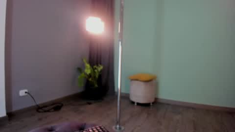 Snapshot of angelbae_ chatting on January 2025 01:02:02 PM AngelBae  online show from January 2025 01:02:02 PM