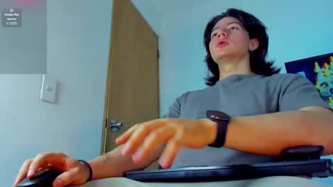 Angel Bennet online show from November 2025 01:30:02 AM