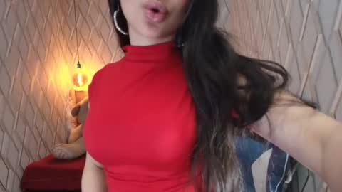 Angel online show from November 2025 12:27:01 PM