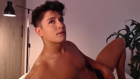 Angel online show from December 2024 08:26:02 PM