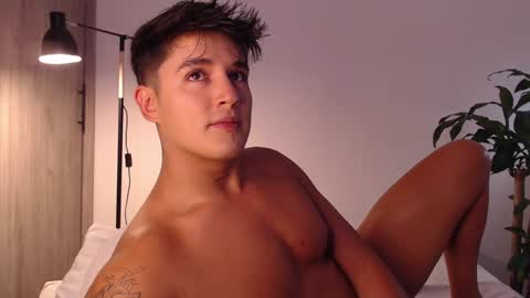 Angel online show from December 2024 07:22:01 PM