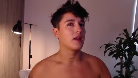 Angel online show from January 2025 09:52:02 PM