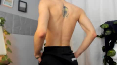 angeldamianart online show from December 2025 03:39:02 PM