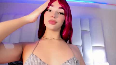 Snapshot of angeles_bust chatting on October 2025 08:39:01 PM angeles_bust online show from October 2025 08:39:01 PM