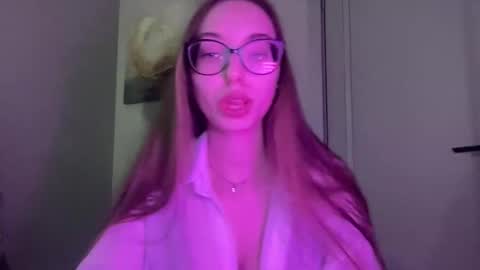 Snapshot of angelfox0202 chatting on March 2026 05:20:01 PM ANGEL online show from March 2026 05:20:01 PM