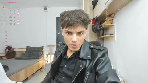 Frankie  online show from February 2025 12:26:01 AM