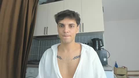 Frankie  online show from March 2025 12:54:02 AM