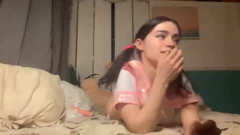 Alina Ari online show from March 2025 09:40:01 AM