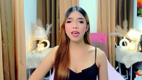 MISS PAU online show from October 2025 02:30:02 AM