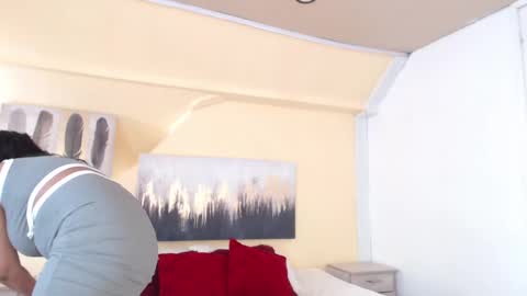 Angelica bss online show from February 2025 01:47:02 PM