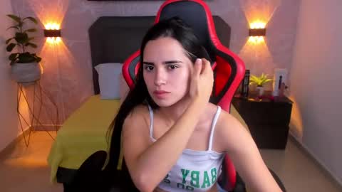 A N G E L I C A online show from February 2025 12:06:02 PM