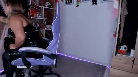 Angelica Sparks online show from October 2025 03:52:02 AM