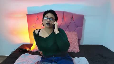 Snapshot of angelik_fooxxx chatting on February 2026 12:37:01 AM Angelik online show from February 2026 12:37:01 AM