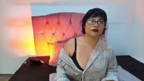 Snapshot of angelik_fooxxx chatting on February 2026 12:50:01 AM Angelik online show from February 2026 12:50:01 AM