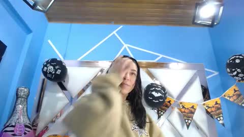    ANGELINA    online show from October 2025 01:33:02 PM