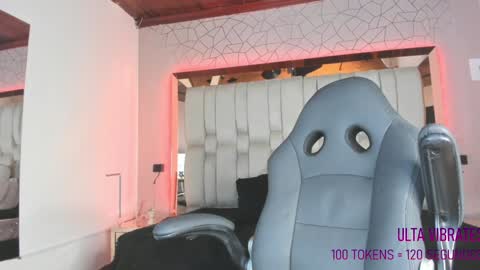 Snapshot of angelineheet chatting on December 2024 09:52:01 AM Angeline Heet online show from December 2024 09:52:01 AM