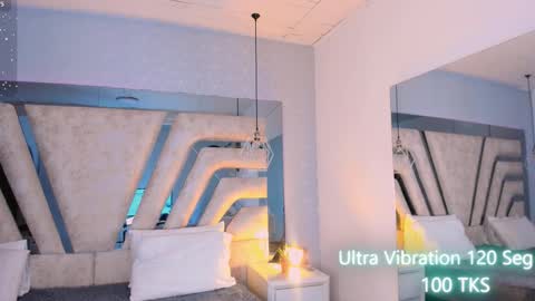 Snapshot of angelineheet chatting on October 2025 03:47:02 AM Angeline Heet online show from October 2025 03:47:02 AM