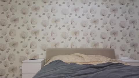 Angel online show from November 2025 04:00:02 AM