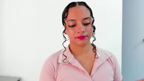 A F R O D I T A online show from November 2025 10:59:02 AM